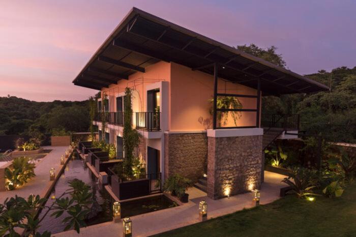 Hotel East India House Gorai Exteriér fotografie