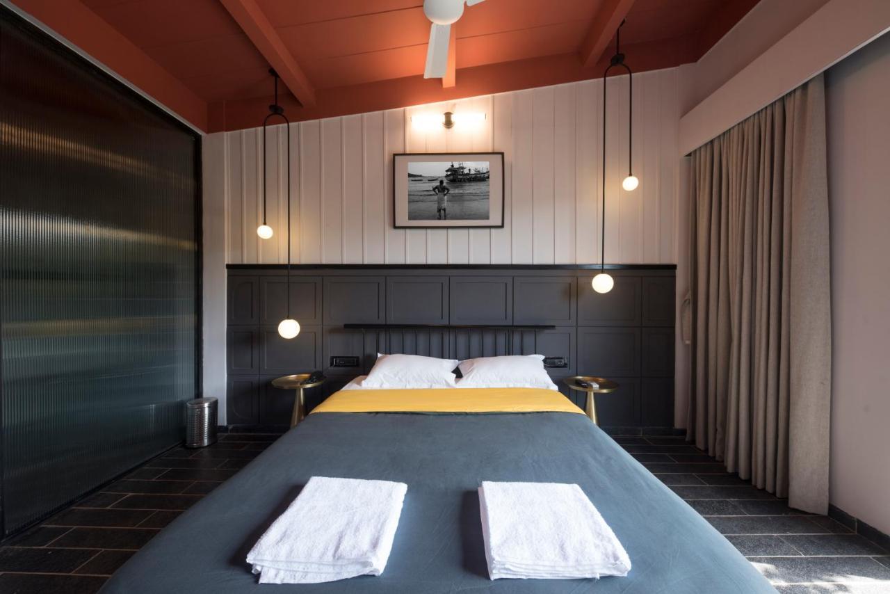 Hotel East India House Gorai Exteriér fotografie